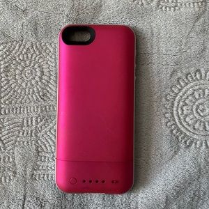 iPhone 5 charging case